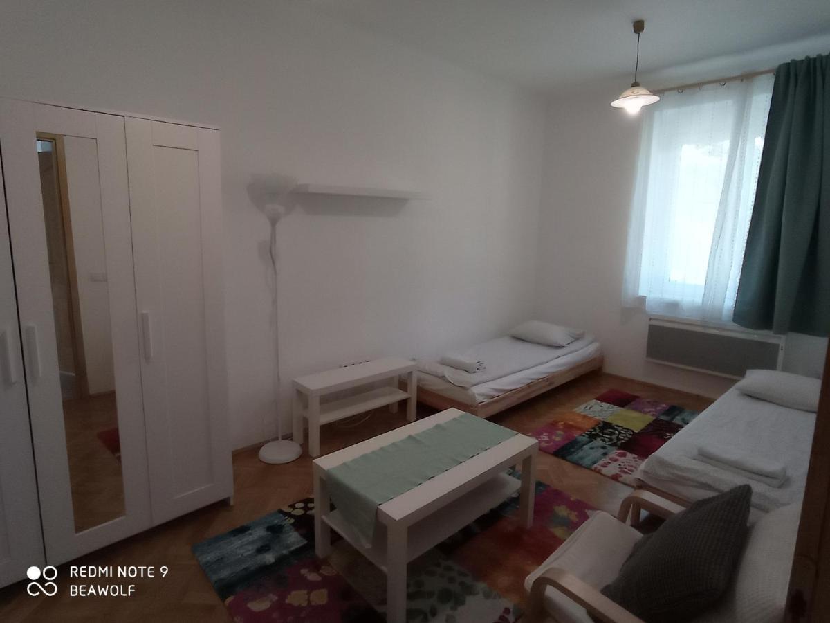 Gizella Apartman Eger Eksteriør bilde