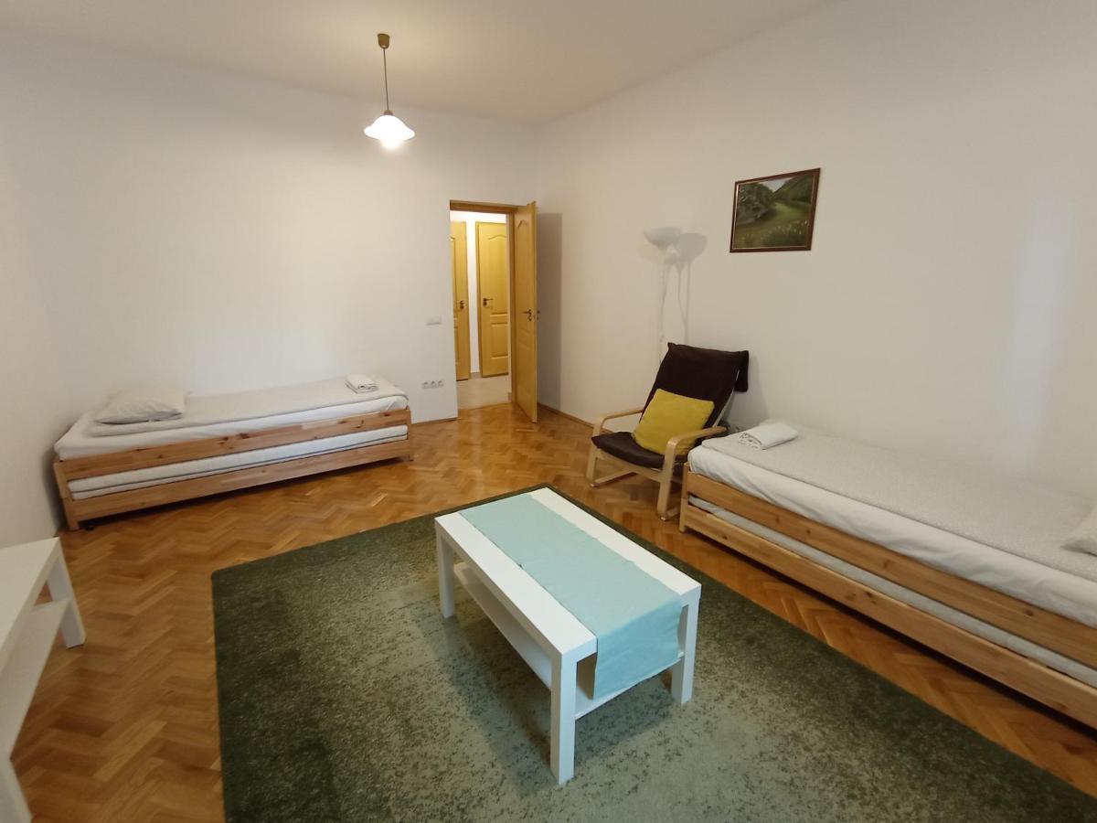Gizella Apartman Eger Eksteriør bilde